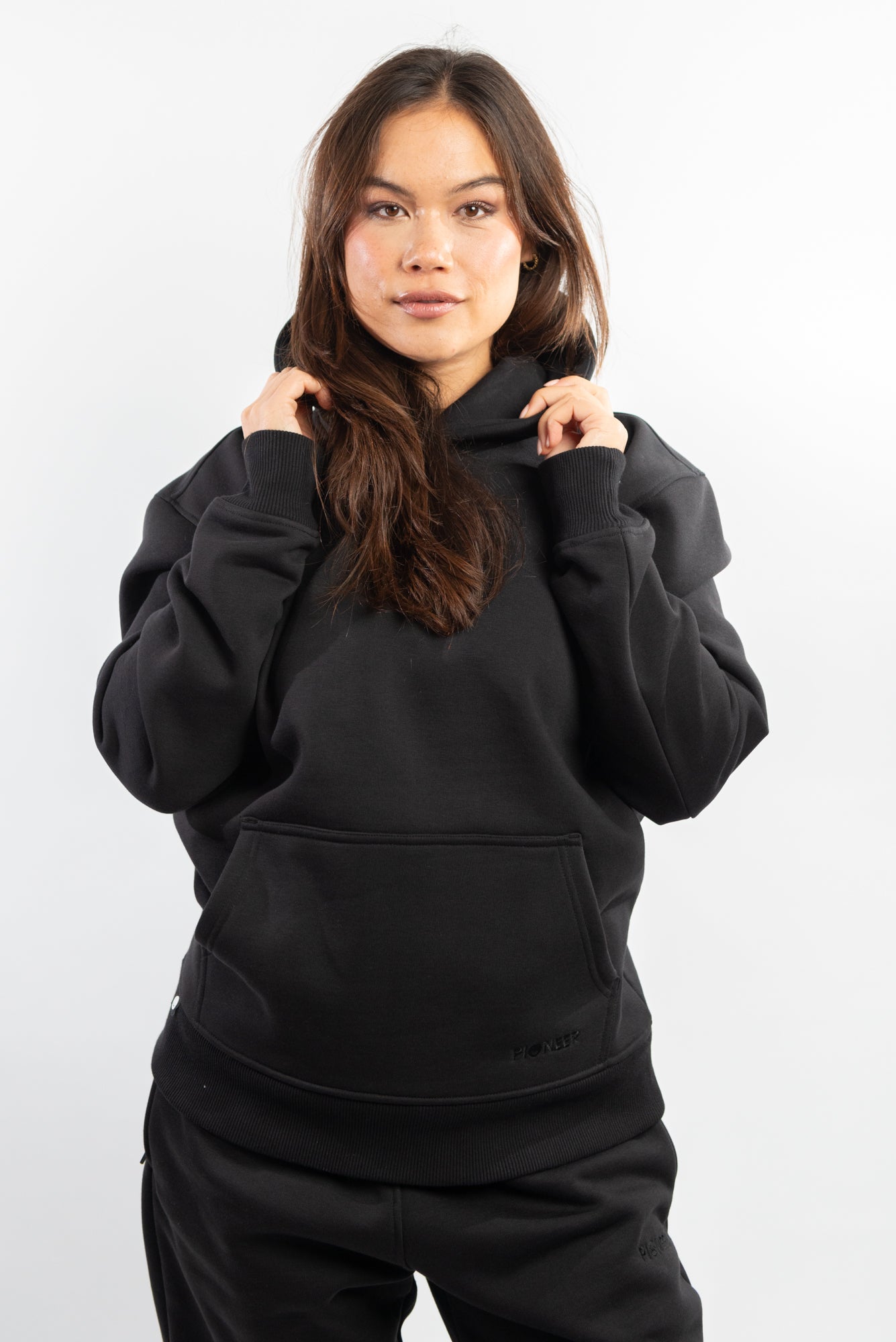 Black-Hoodie-Pioneer-694