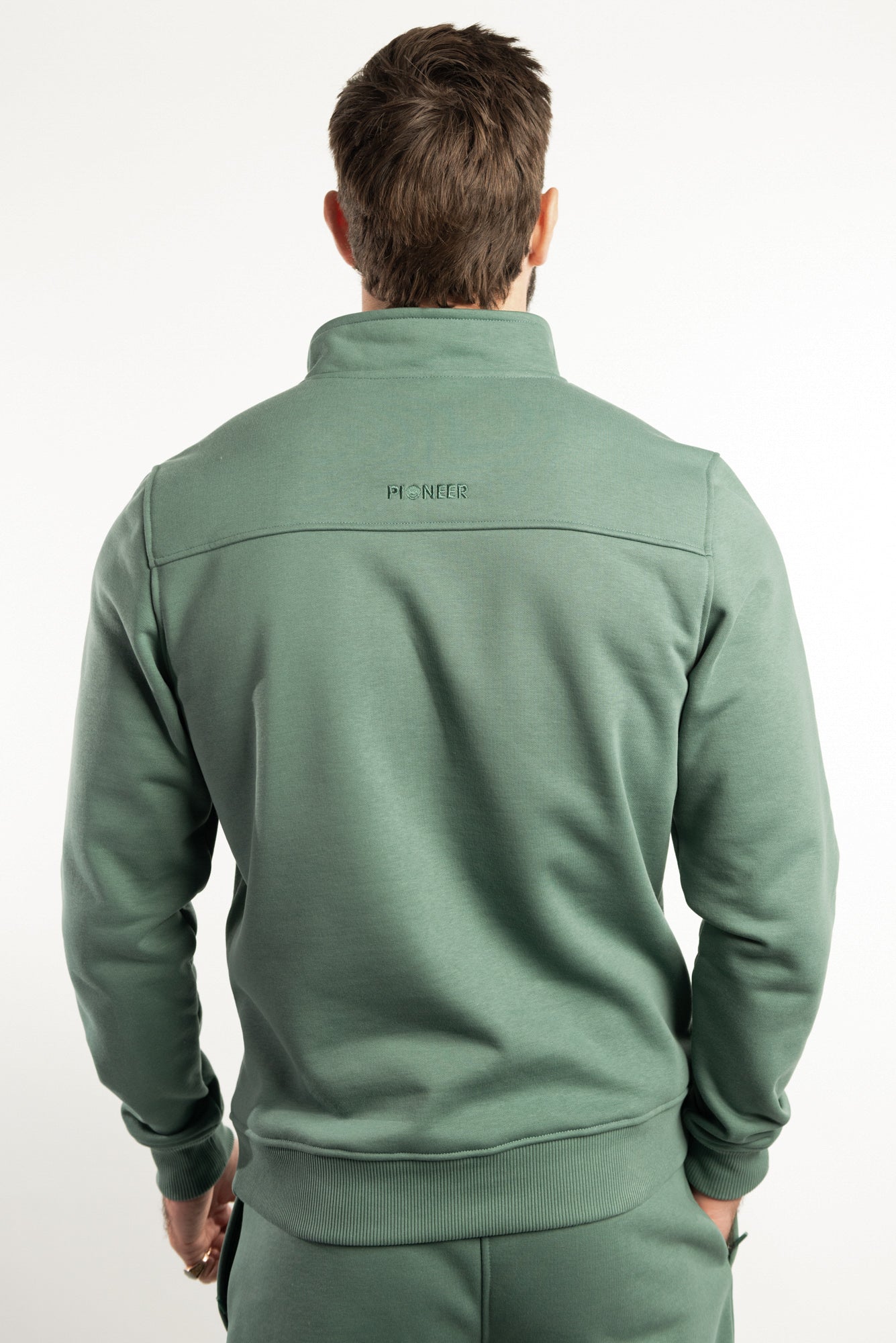 Dark Forest Green 1/4 zip made from sustainable eco-friendly materials