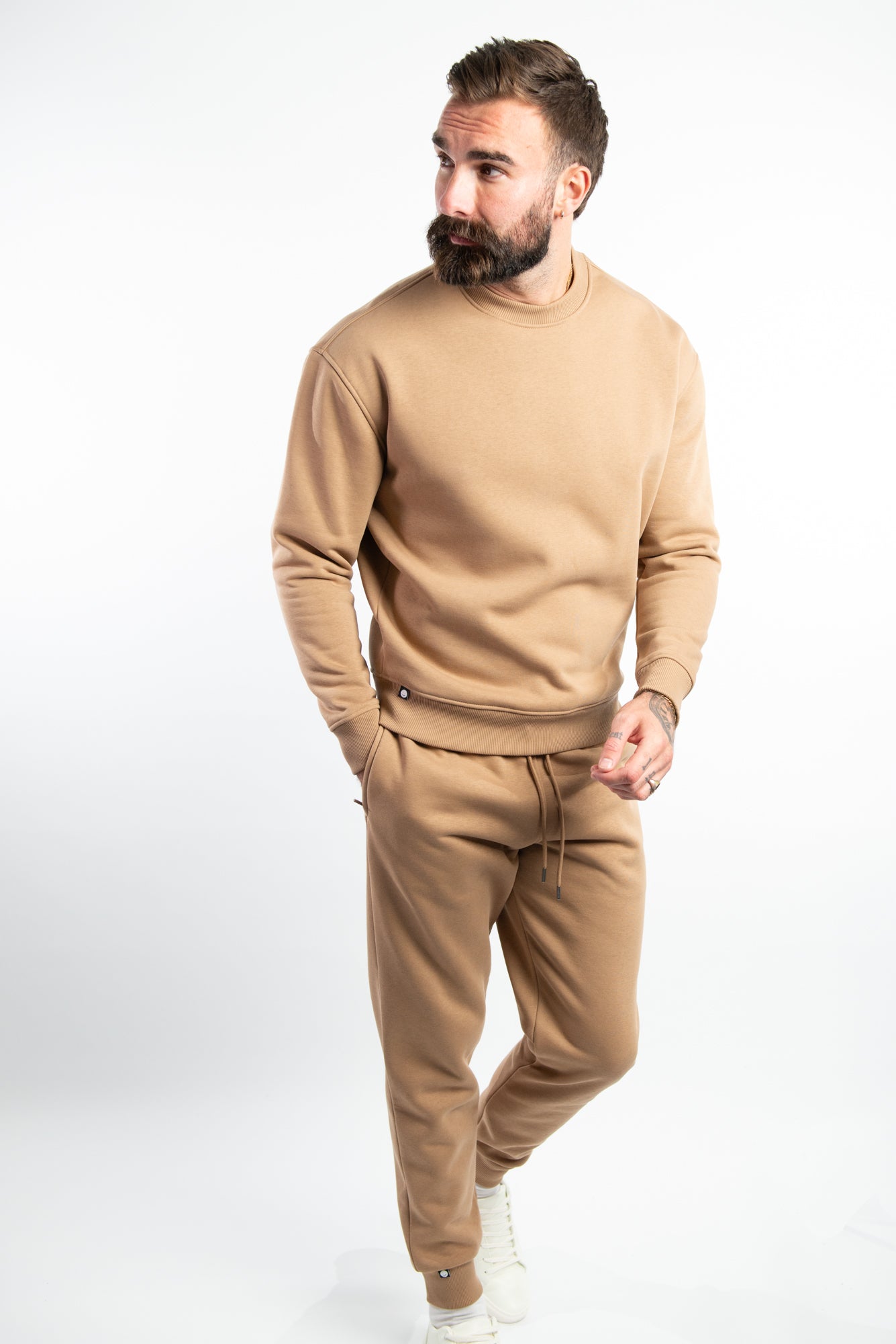 Hazelnut Joggers made with organic cotton and recycled materials