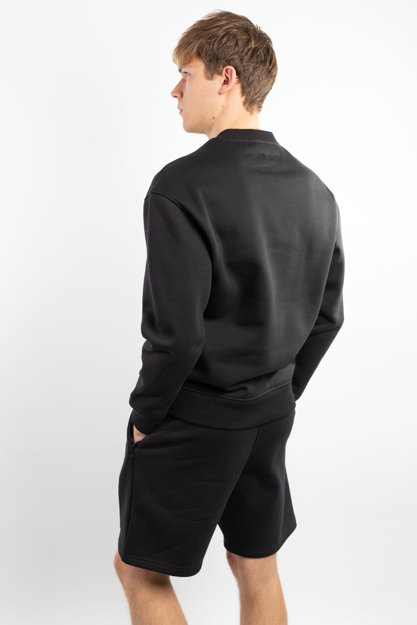 Pioneer-281 Black Sweatshirts