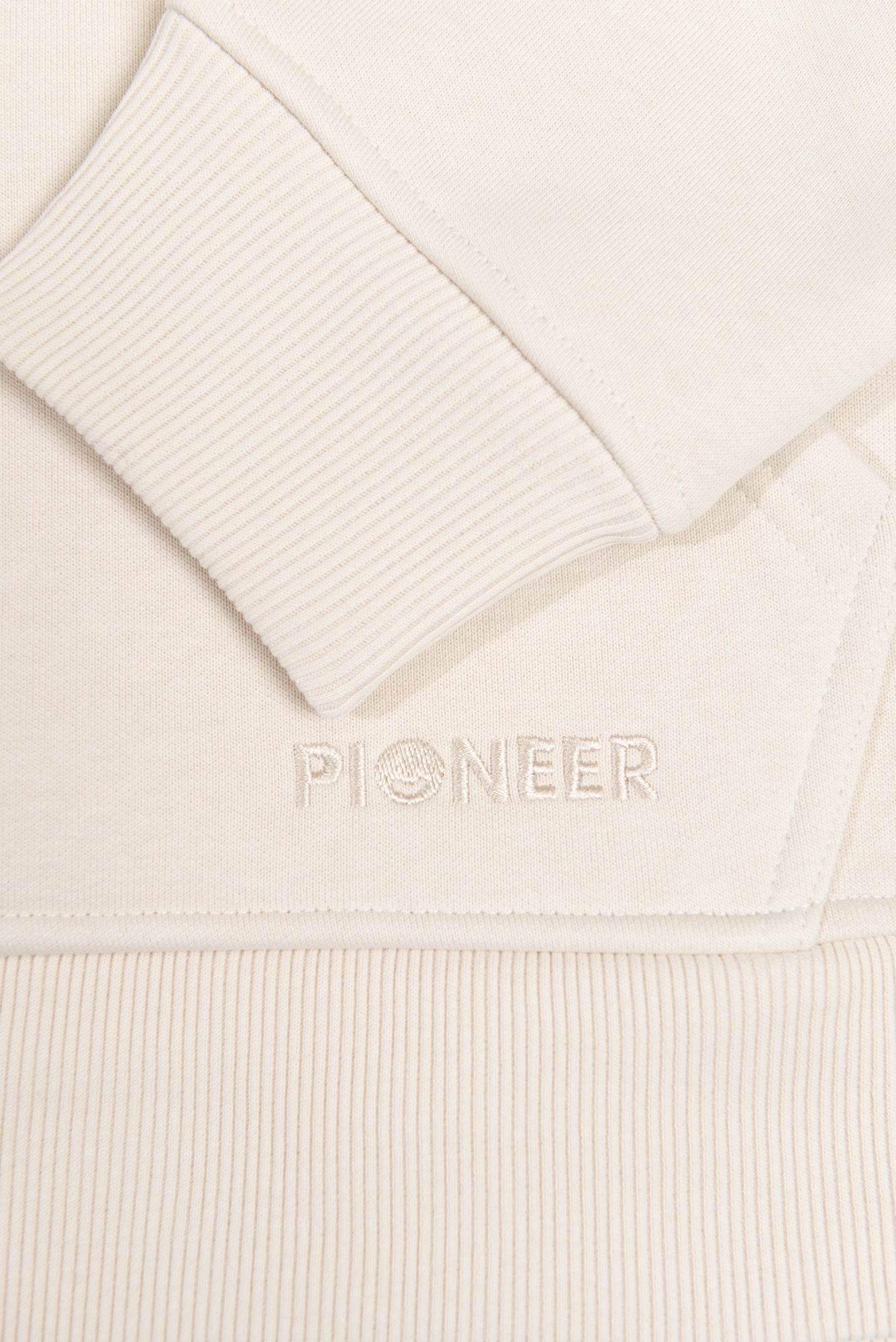 Pioneer_Flat 1 Summer Sand Hoodie