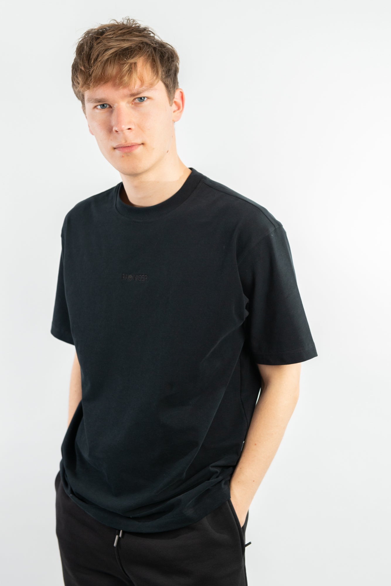 Pioneer_Flat_4 Black Tshirt